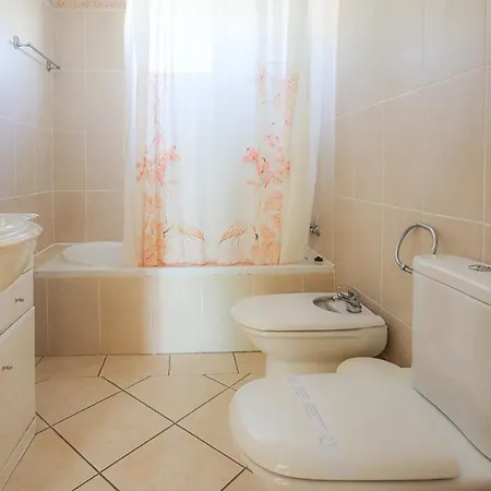 Apartman Bela Vista - By Bedzy