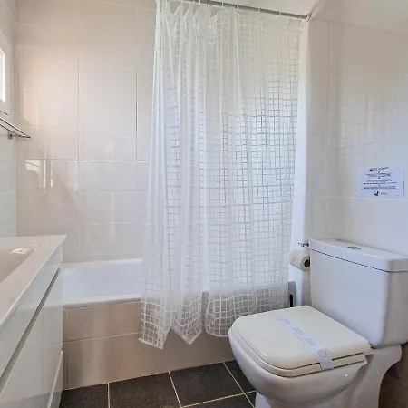 Bela Vista - By Bedzy * Albufeira